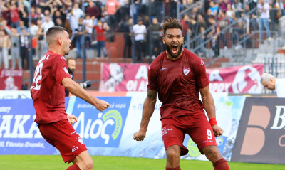 Super League 2: Πρώτη νίκη για τον Ηρακλή - Τρίποντο με Όγκμποε η ΑΕΛ