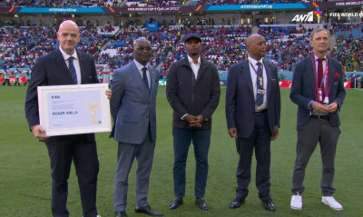 Μουντιάλ 2022: Συγκίνηση στη βράβευση του Ροζέ Μιλά (video)