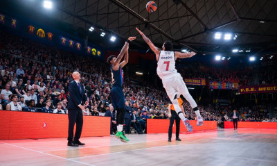 Εuroleague: Πήρε τον ισπανικό «εμφύλιο» η Μπαρτσελόνα και έπιασε Ολυμπιακό, Ρεάλ και Μονακό