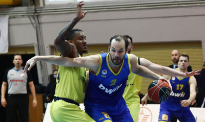 Λαύριο-Περιστέρι 79-85: Είχε επιθετική πολυφωνία!