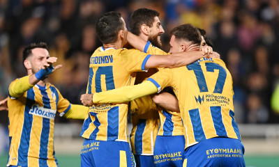 Κύπρος: Ο ΑΠΟΕΛ με τεσσάρα πήρε το ντέρμπι κόντρα στην Ομόνοια (video)