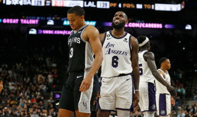 NBA: Ηγετικός ΛεΜπρόν Τζέιμς, πέμπτη νίκη για Λέικερς - Όλα τα αποτελέσματα