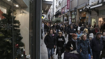 Εορταστικό ωράριο: Πώς θα λειτουργήσουν τα καταστήματα