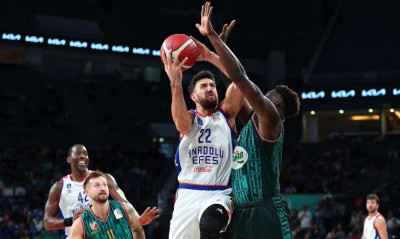 «Σφαλιάρα» από Καρσίγιακα και Ανγκόλα για την Εφές