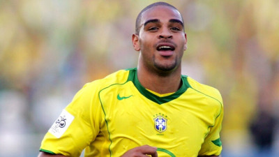 Αντριάνο: Ο γάμος του κράτησε λιγότερο και από του Γκλέτσου γιατί προτίμησε το Μουντιάλ