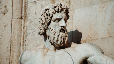 Η ιστορία της γενειάδας περνάει από αυτοκρατορίες και καταλήγει στις μέρες μας