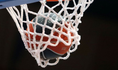 Κριτές μπάσκετ: Το μπάχαλο και τα τρία τάϊμ άουτ του Τρικούπη!