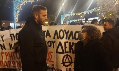 Νίκος Παππάς: Στη πορεία για τον Αλέξη ο άσος του Παναθηναϊκού -Η αγκαλιά με την Μάγδα Φύσσα (video)