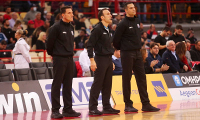 Απίστευτη κοροϊδία - Αποθεώνει τους διαιτητές ο Κουκουλεκίδης - «Κανένα φάουλ στον Μπέικον»