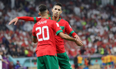 Μουντιάλ 2022: Ξέφρενοι πανηγυρισμοί των Μαροκινών με τον κόσμο τους (video)