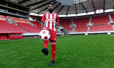 Ολυμπιακός: «Ερυθρόλευκος» μέχρι το 2025 ο Ροντινέι (photos)