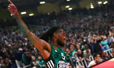 Ο Πάρις Λι δίνει το παράδειγμα και το σύστημα ξεγυμνώνεται...