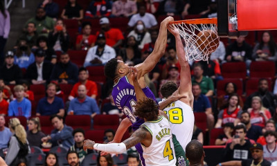 NBA: Έμεινε χαμηλά ο Αντετοκούνμπο, ήττα για Μπακς (videos)