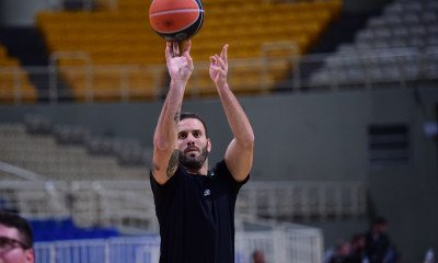 Νίκος Παππάς: Πώς η Σλοβάκα με το μαύρο σκυλί του «έφαγε» λεφτά - «Βρωμούσε από την αρχή το πράγμα»