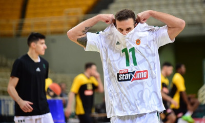 Παναθηναϊκός: Τα παρασκήνια της νίκης επί της ΑΕΚ με Παππά και παιδικά χαμόγελα (video)