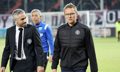 ΟΦΗ: Χαρούμενος μετά την επτάρα με τον Ιωνικό ο Νταμπράουσκας