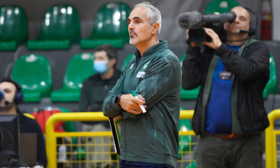 Καλμαζίδης: «Μεγάλη νίκη, μας βοήθησε ο παλμός»