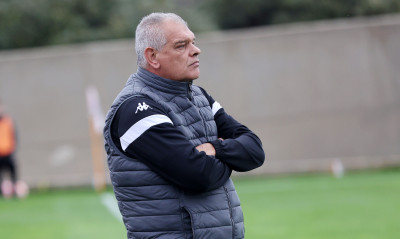 Ιωνικός: Κρατάει Σπανό η διοίκηση, δεν έγινε δεκτή η παραίτηση