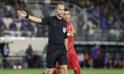 Παναθηναϊκός - Βόλος: Το VAR φώναξε τον διαιτητή για κόκκινη στον Μάγκνουσον, αλλά η φάση δεν ίσχυε