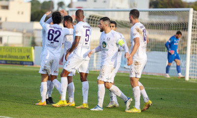 Super League 2: Ντέρμπι στο Αλκαζάρ – Τα φώτα στη Νέα Σμύρνη