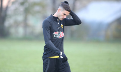 ΑΕΚ: Χειρουργείο για Γκατσίνοβιτς – Μένει εκτός 4-5 εβδομάδες