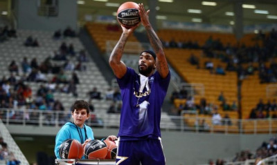 Περιστέρι bwin: Η εμφάνιση του Ντένμον στο διαγωνισμό τριπόντων (video)