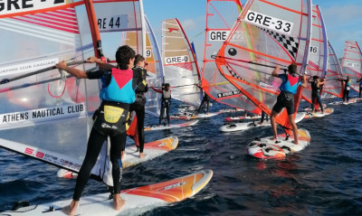 Ιστιοπλοΐα: «Έλαμψαν» τα αστέρια στον αγώνα Techno 293 και Techno 293 plus που έγινε στη Βουλιαγμένη