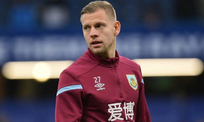 Άρης: Πλησίασε Βίντρα, αλλά τον ανακοίνωσε η Βικτόρια Πλζεν!