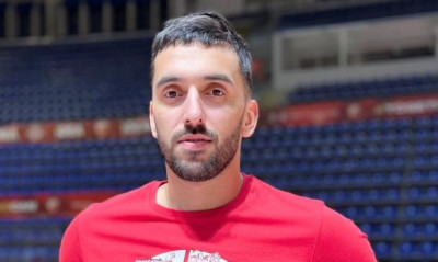 Ερυθρός Αστέρας-Καμπάτσο: «Είδα τους φίλους του Ερυθρού Αστέρα σε βιντεάκια, είναι τρελό»!