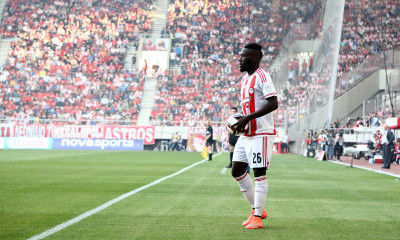 Ολυμπιακός: «Μίλησε με Μαζουακού ο Μίτσελ, θετικός ο παίκτης»