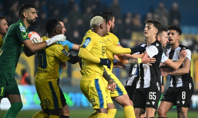 Παναιτωλικός-ΠΑΟΚ: Το γκολ του Ολιβέιρα έφερε ένταση - Χαμός με Σιδηρόπουλο στο Αγρίνιο