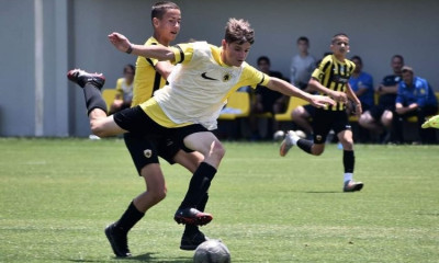 Απίθανο fair-play σε αγώνα Κ16 – Πέταξε τη μπάλα άουτ αντί να σκοράρει (video)