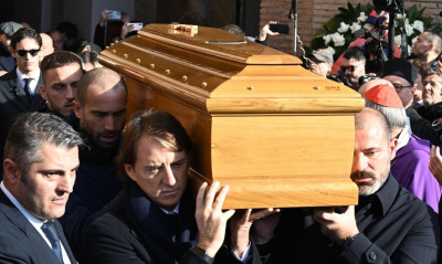 Ο Ζλάταν Ιμπραΐμοβιτς απάντησε στις κατηγορίες σχετικά με τη στάση του στον θάνατο του Μιχαΐλοβιτς