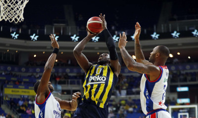 Φενέρμπαχτσε - Αναντολού Εφές 93-90: Έπαιξε με τη φωτιά και δεν... κάηκε!