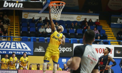 Περιστέρι - Προμηθέας 88-68: Αγριεμένος Ντένμον-ας «κυρίευσε» τους Πατρινούς (video)