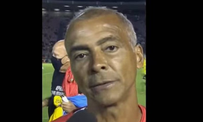 Το μήνυμα του Ρομάριο στον Πελέ: «Βασιλιά, γίνε καλά σύντομα»