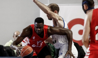 Ολυμπιακός: Ο Φαλ στην 20άδα των μπλοκέρ