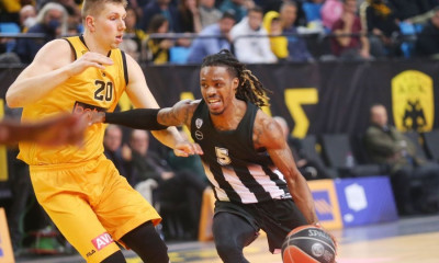 ΑΕΚ - ΠΑΟΚ 71-83: Τρομερός Ράιλι, τον οδήγησε σε θρίαμβο (video)