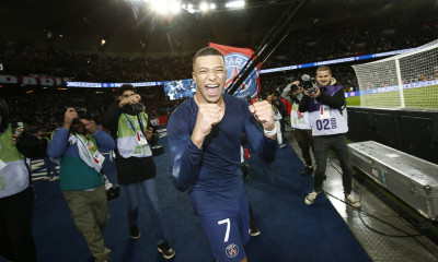 Ligue 1: Λύτρωση με Εμπαπέ στο 95' η Παρί Σεν Ζερμέν - Αποβλήθηκε για «θέατρο» ο Νεϊμάρ!