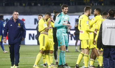 Βαθμολογία Super League: Έπιασε τον Βόλο ο Άρης, βαθμό ανάσα ο ΠΑΣ Γιάννινα