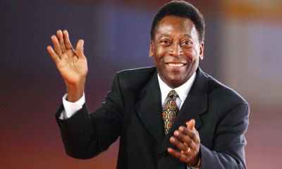 Πελέ: Στο γήπεδο της Σάντος η σορός του - Λαϊκό προσκύνημα για τον «Βασιλιά»