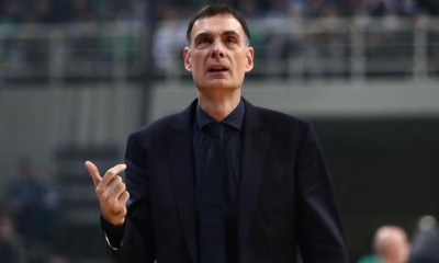 Ολυμπιακός-Μπαρτζώκας: «Όταν έχεις καλή ομάδα δεν βασίζεσαι σε έναν παίκτη»