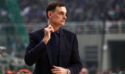 Ολυμπιακός-Μπαρτζώκας: «Η απουσία του Βεζένκοφ έβαλε πίεση στον Παναθηναϊκό»