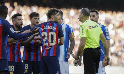 Μπαρτσελόνα: Επίθεση του Τσάβι στον Λαόθ - «Έχασε τελείως τον έλεγχο»