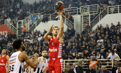 Ολυμπιακός: Κάτοικος Πειραιά έως το 2025 ο Βεζένκοφ!