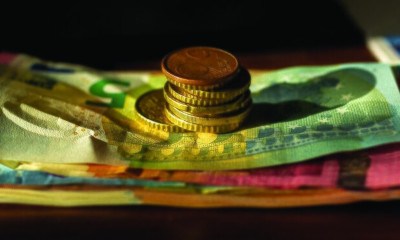 Μεγαλύτερες επιχειρήσεις, καλύτεροι μισθοί