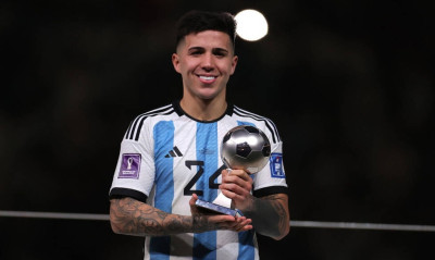 Μπενφίκα: Δεν παίζει για να προστατευτεί ο Έντσο Φερνάντες