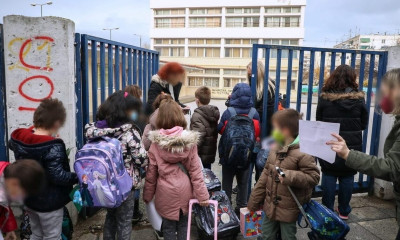 Σχολεία: Ανοίγουν κανονικά τη Δευτέρα - Τι λένε γιατροί για τις ιώσεις