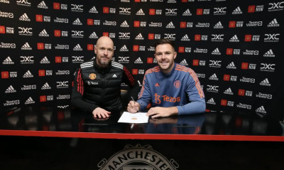 Μάντσεστερ Γιουνάιτεντ: Ανακοίνωσε τον Μπάτλαντ