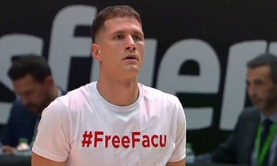 Βαλένθια-Ερυθρός Αστέρας 75-77: Μαέστρος Νέντοβιτς, εκτελεστής Πετρούσεφ